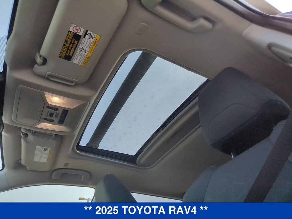 Used 2025 Toyota RAV4 XLE w/ Convenience Package AWD/4WD image 16