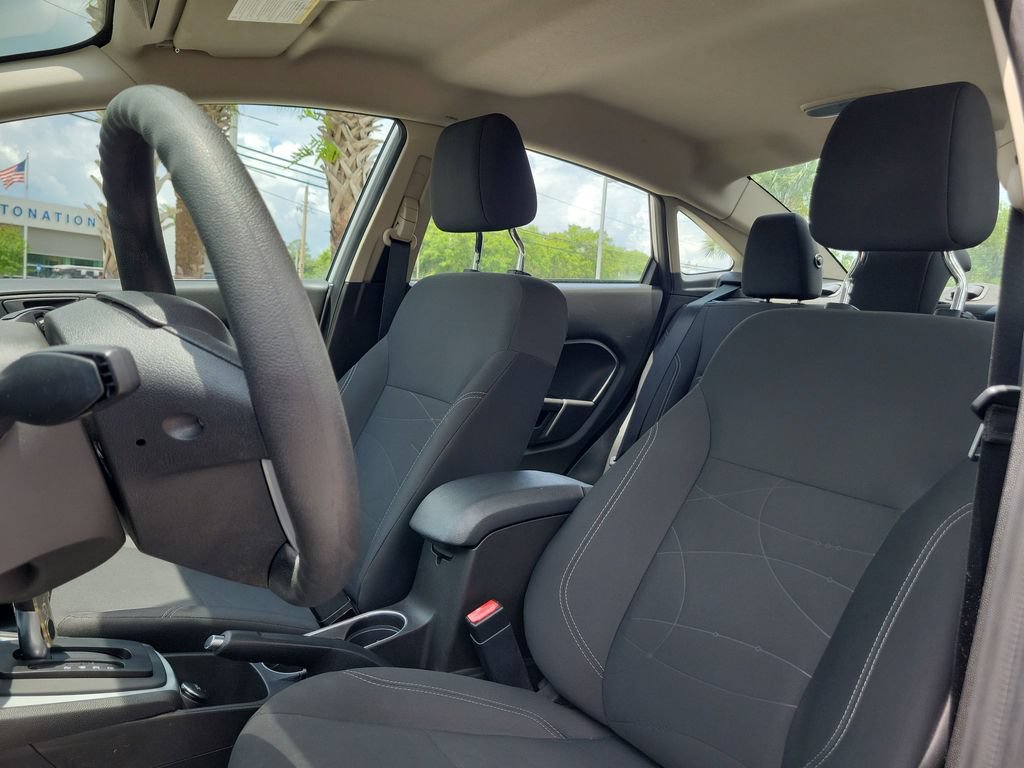 Used 2019 Ford Fiesta SE FWD image 15