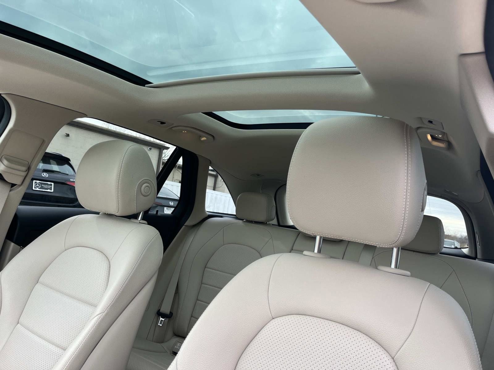 Certified 2021 Mercedes-Benz GLC 300 image 24