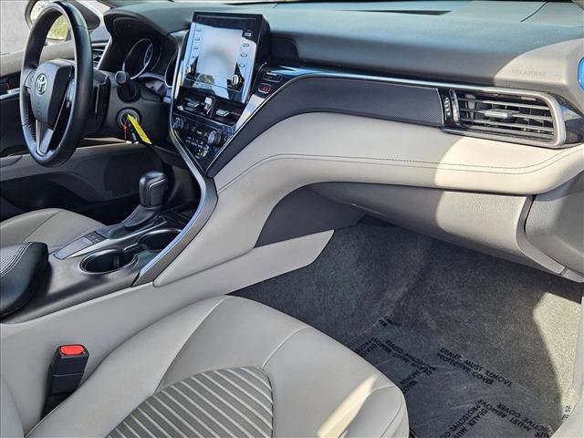 Used 2022 Toyota Camry SE FWD image 21