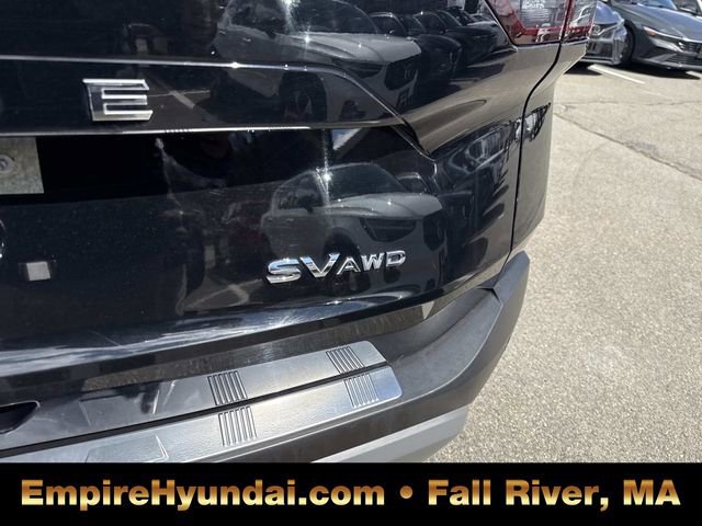 Used 2023 Nissan Rogue SV image 5