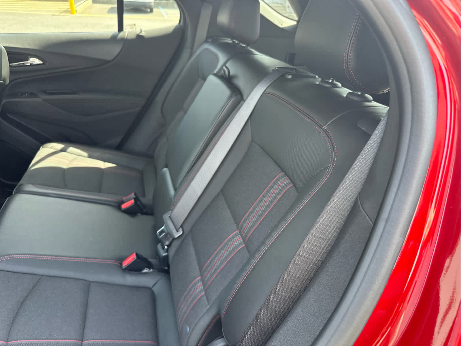 Certified 2022 Chevrolet Equinox RS w/ Infotainment Package image 8