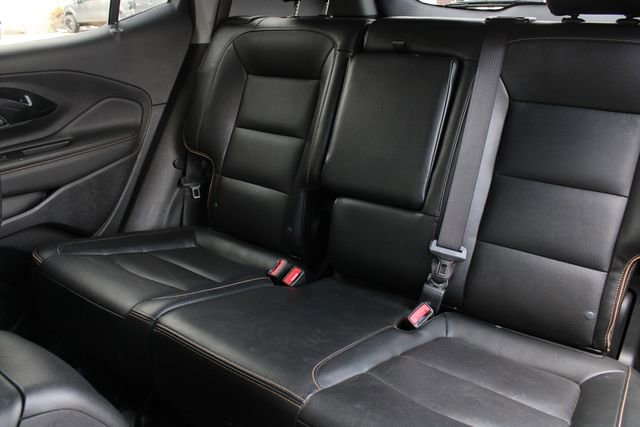 Used 2023 GMC Terrain AT4 image 23