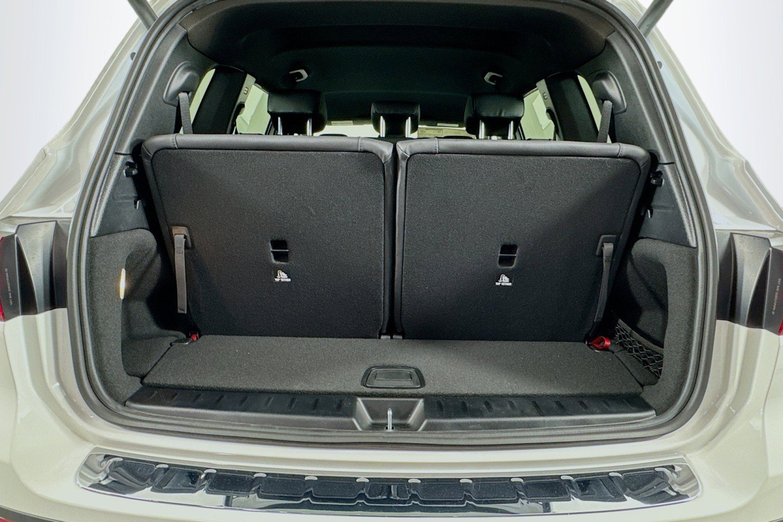 New 2026 Mercedes-Benz GLB 250 image 22