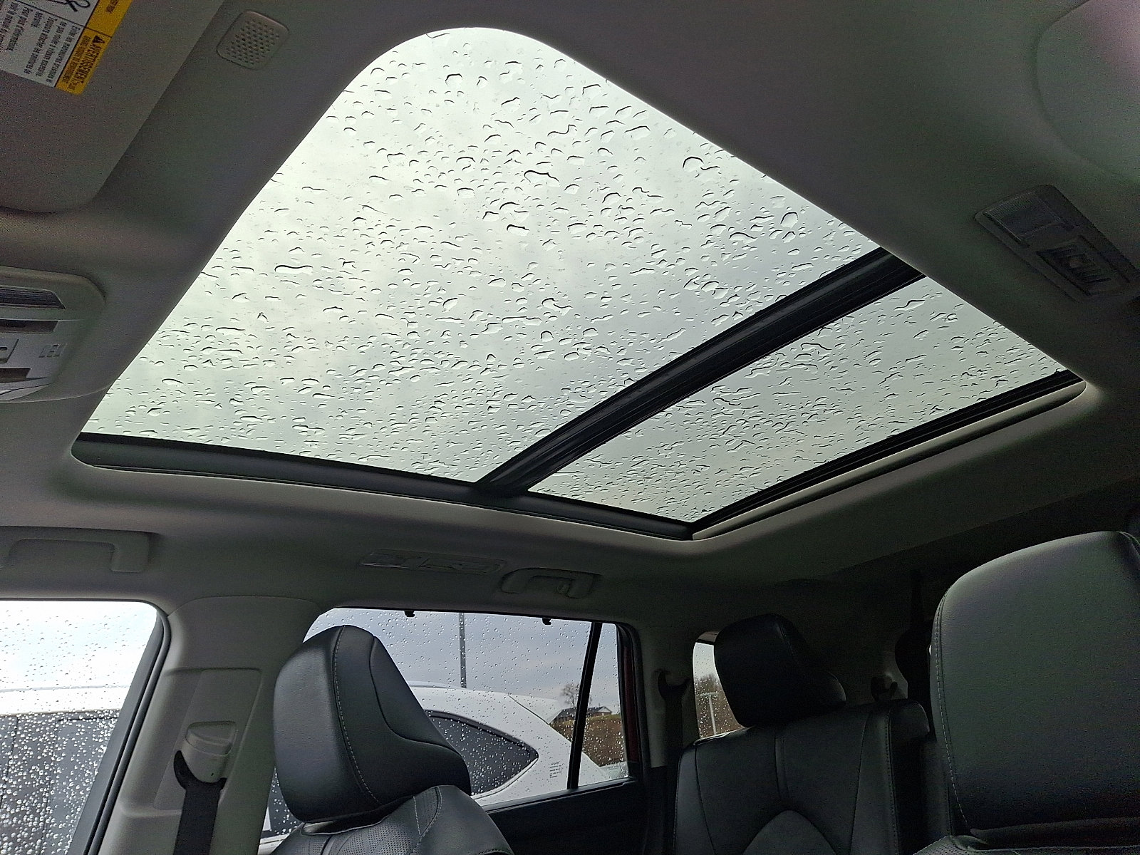 Used 2022 Toyota Highlander Platinum image 16