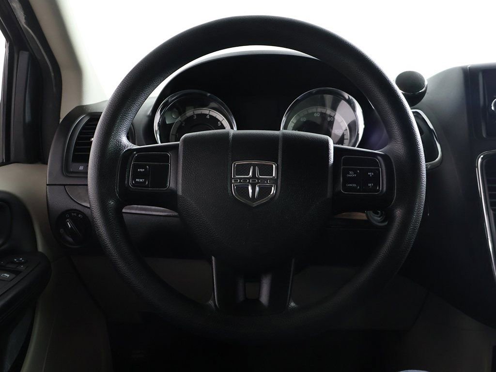 Used 2016 Dodge Grand Caravan American Value Package image 23