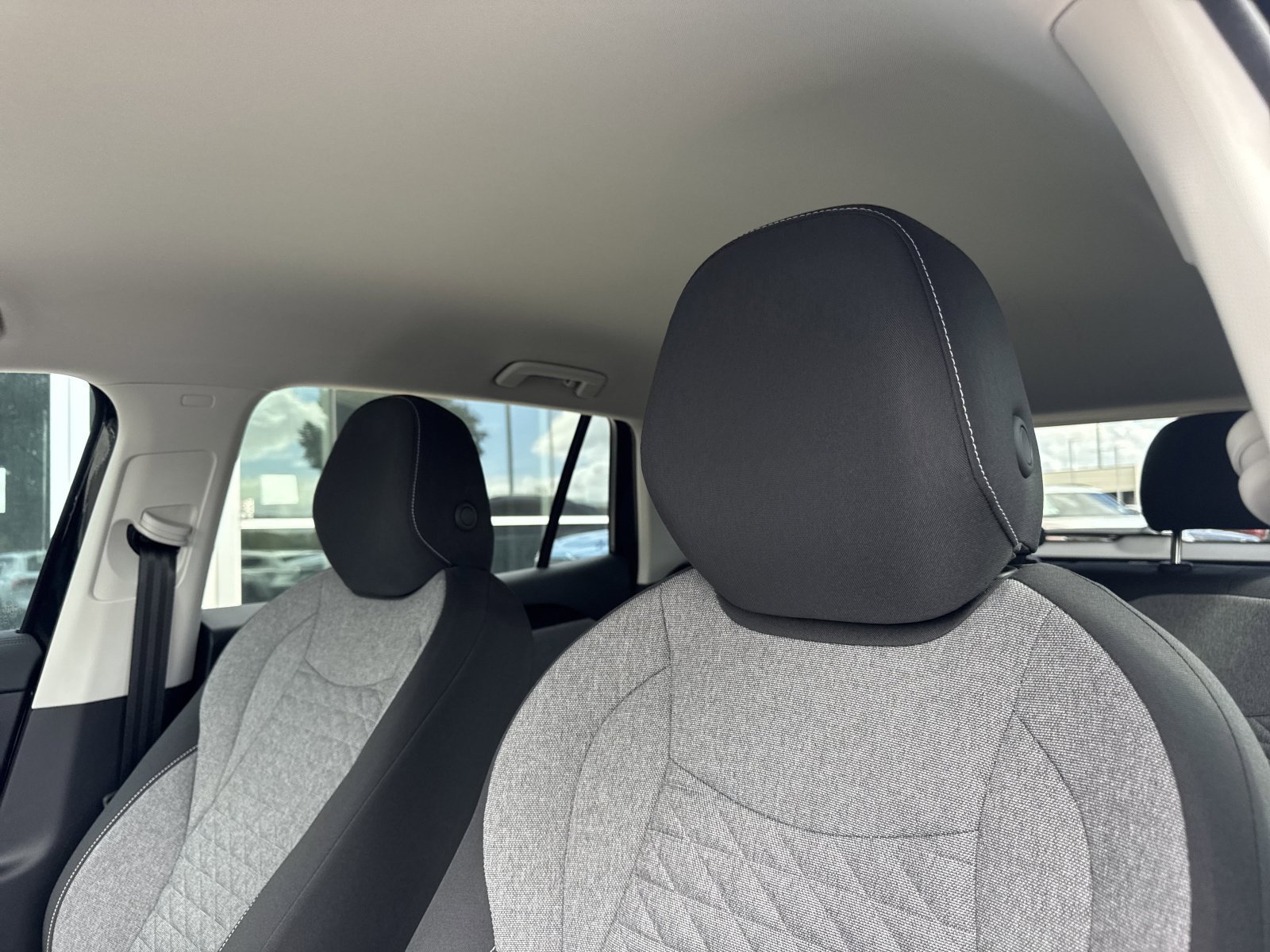 New 2026 Volkswagen Tiguan S FWD image 24