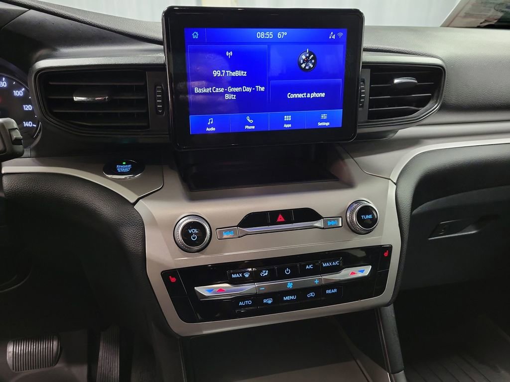 Used 2021 Ford Explorer XLT image 15