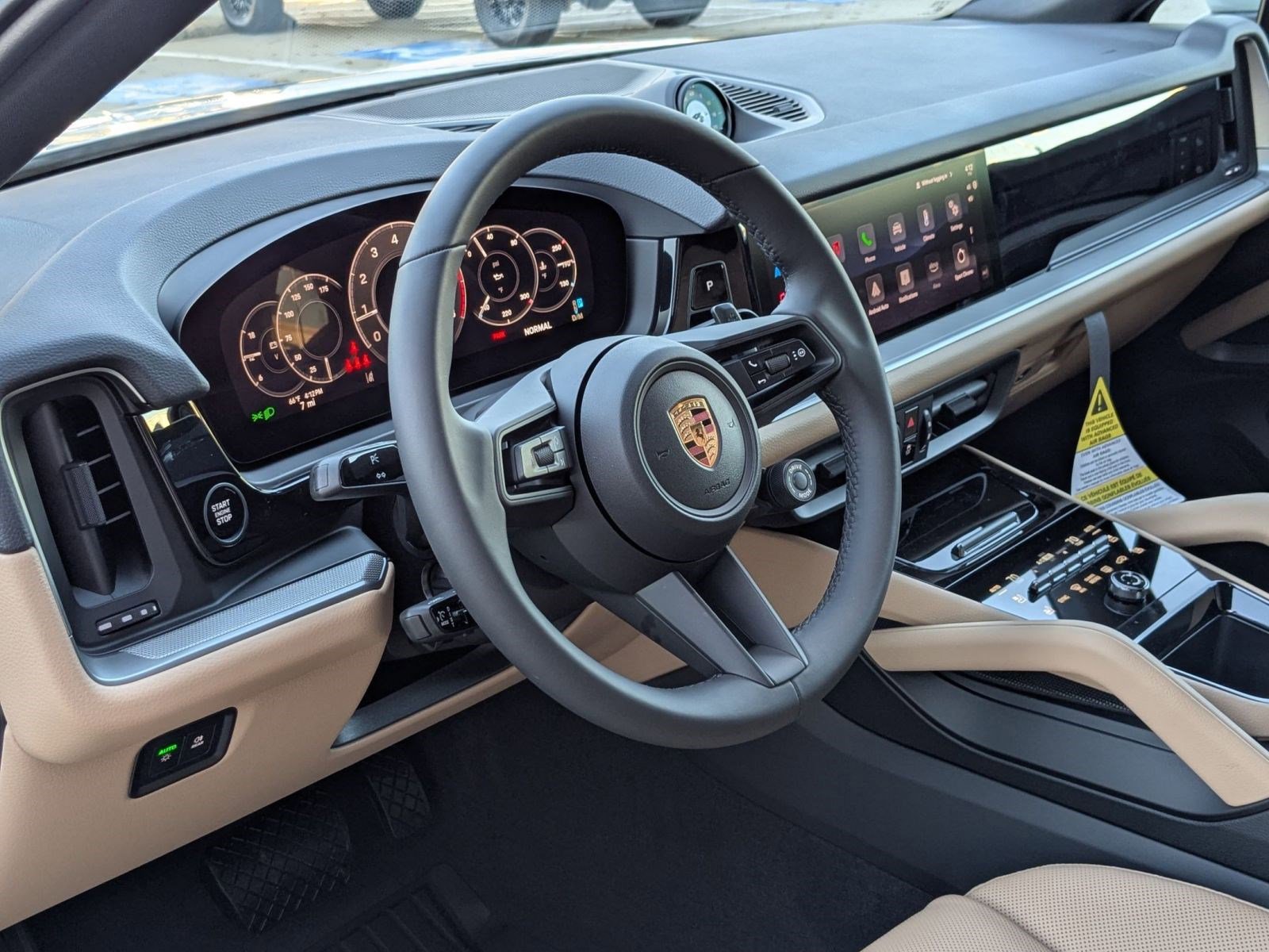 New 2026 Porsche Cayenne Coupe image 4