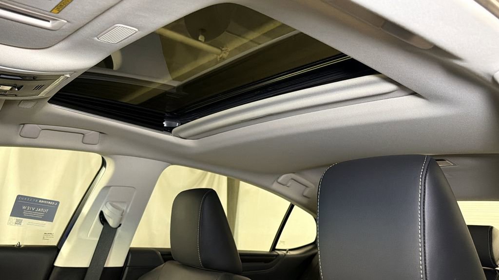 Certified 2023 Lexus ES 350 w/ Premium Package image 7