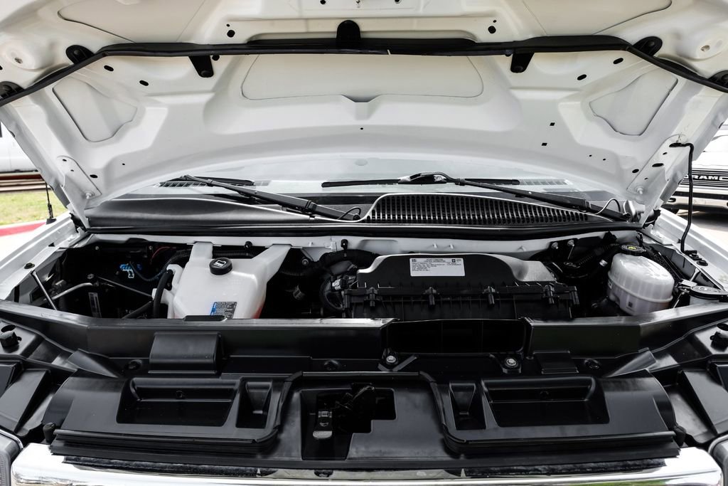 Used 2021 GMC Savana 2500 w/ Driver Convenience Package image 41