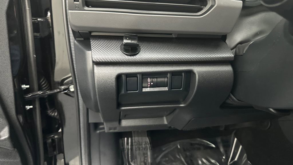 Used 2024 Subaru Crosstrek 2.5i Wilderness image 28