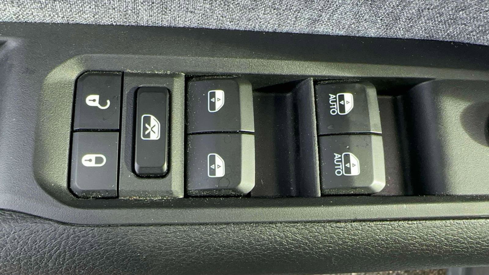 Used 2023 Jeep Compass Latitude w/ Convenience Group image 14