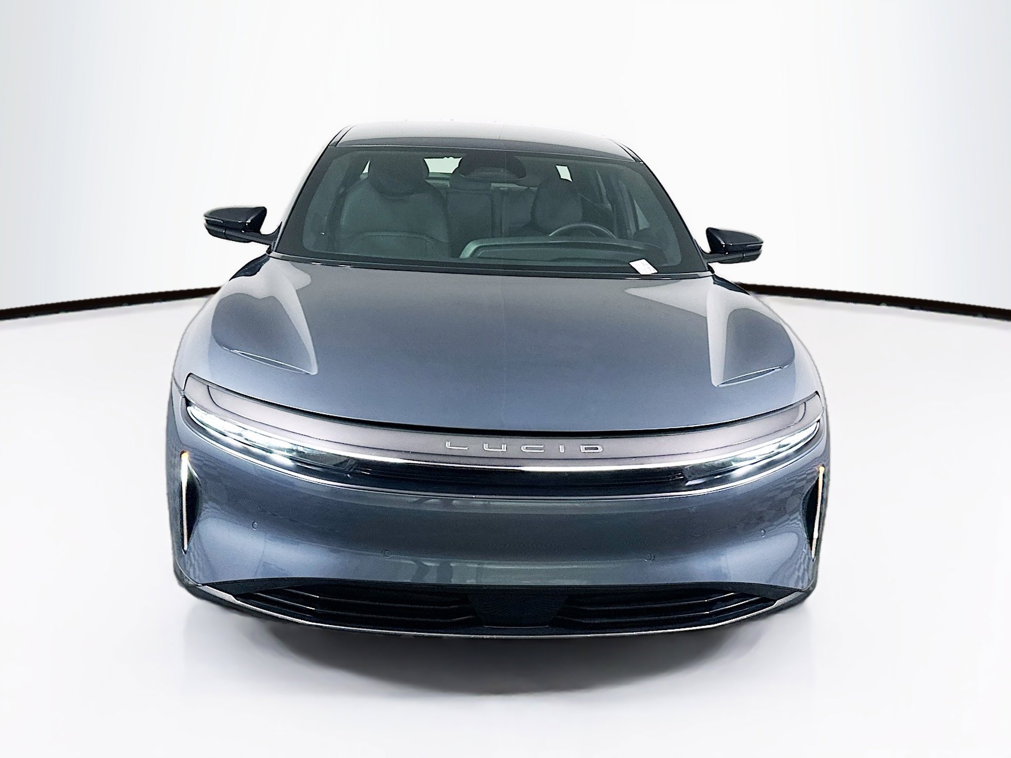 Used 2024 Lucid Air Pure image 2