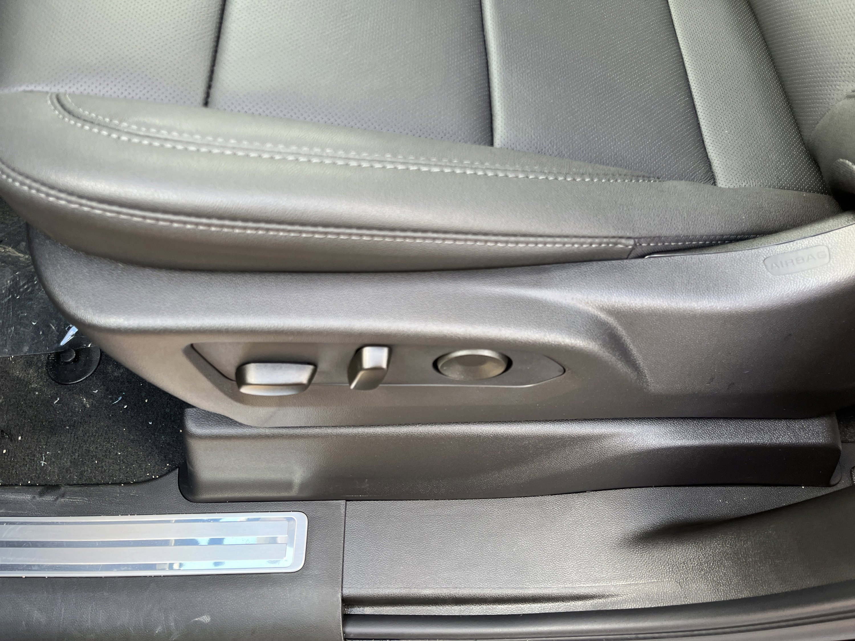 New 2026 Chevrolet Silverado 1500 LTZ w/ LTZ Premium Package image 11