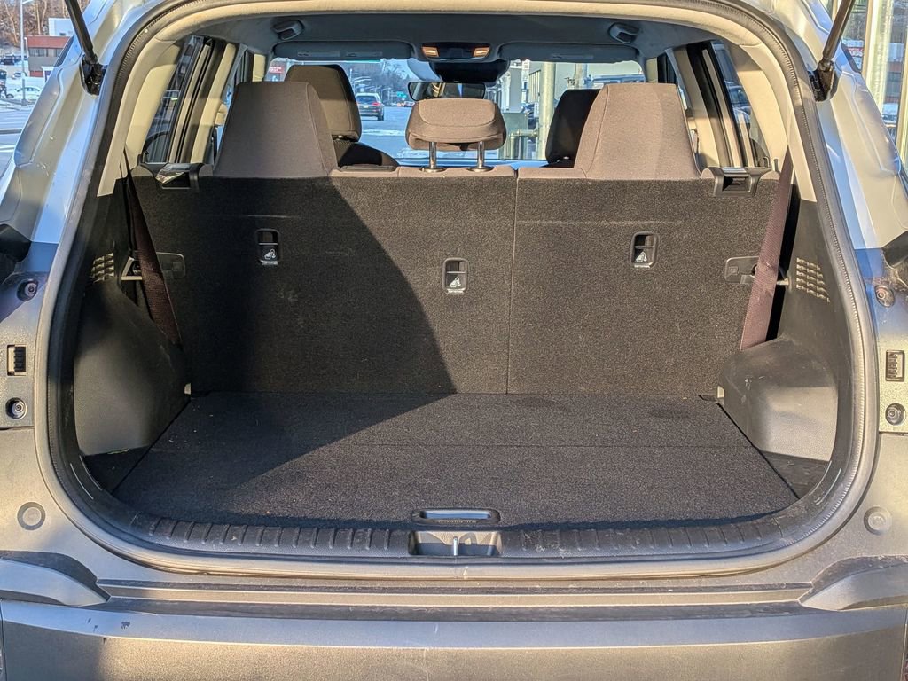 Certified 2025 Kia Seltos LX image 8