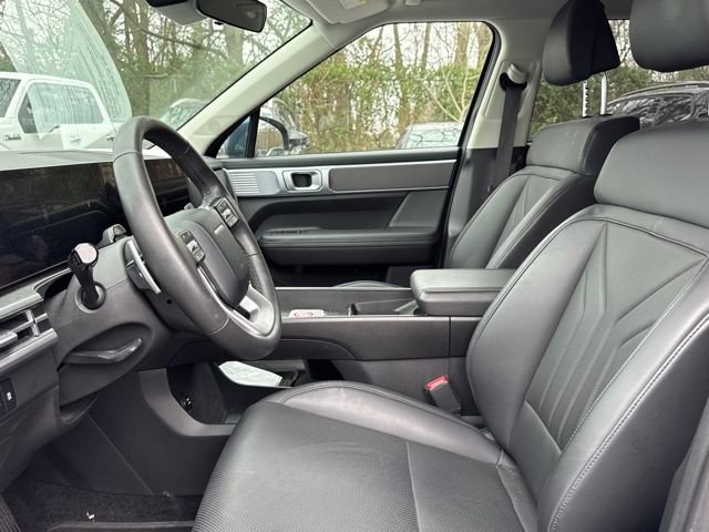 Used 2025 Hyundai Santa Fe SEL image 14