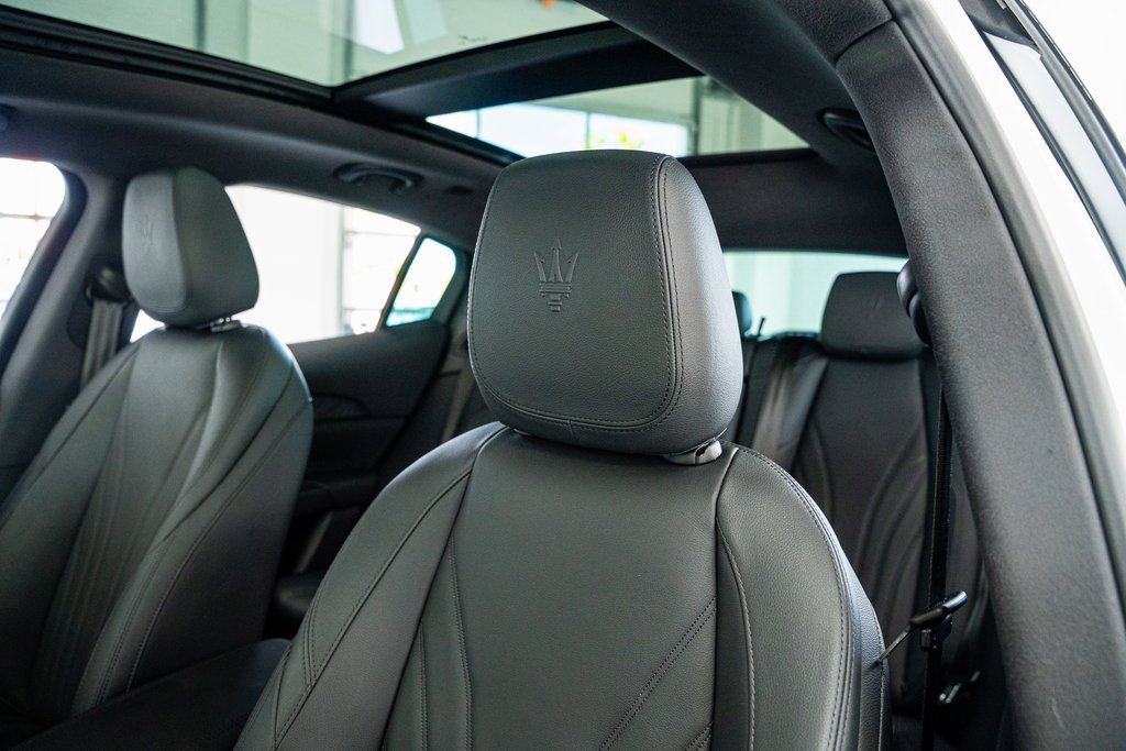 Used 2023 Maserati Grecale Modena image 40