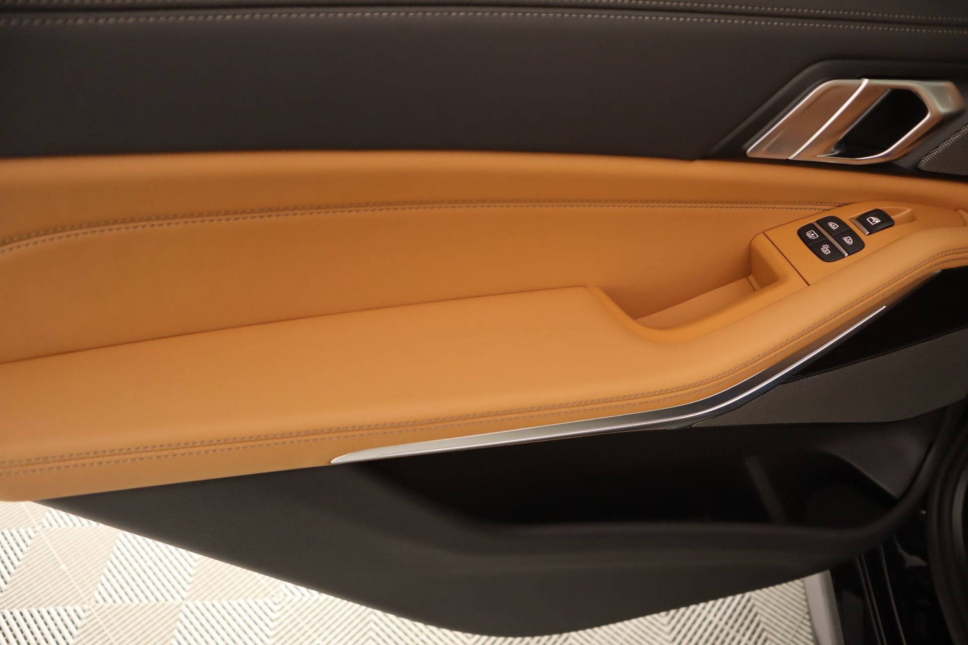 New 2026 BMW X7 xDrive40i w/ M Sport Package image 18