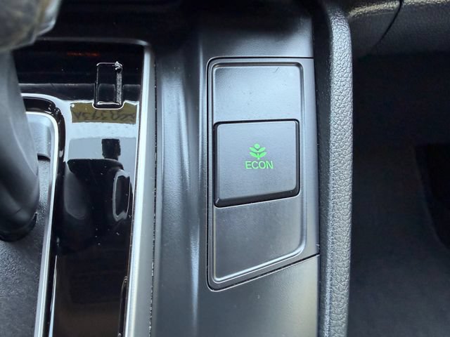 Used 2017 Honda CR-V LX image 28