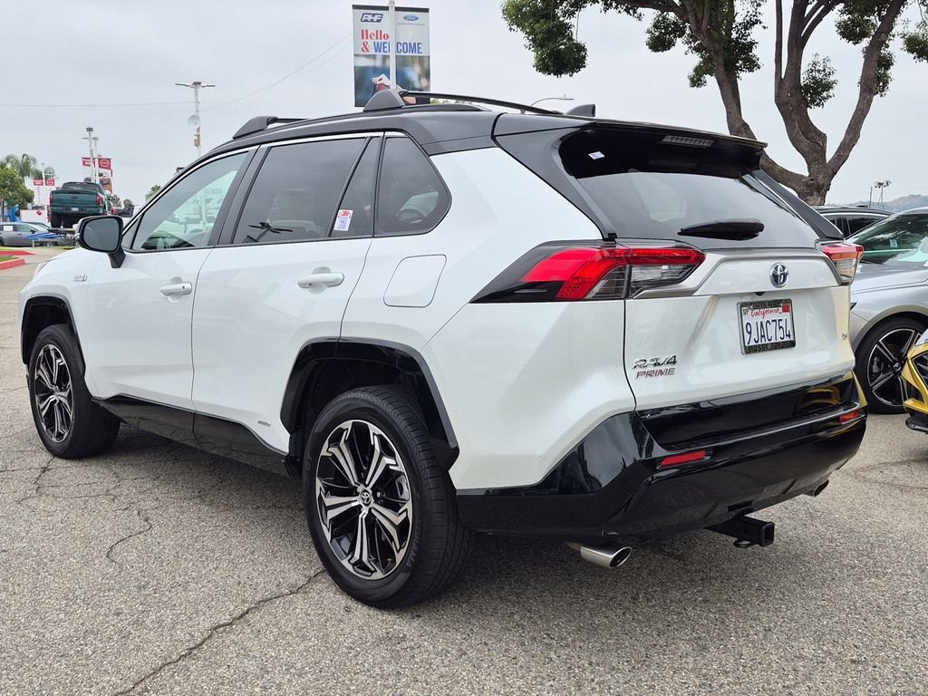 Used 2023 Toyota RAV4 XSE w/ Weather Package AWD/4WD image 4