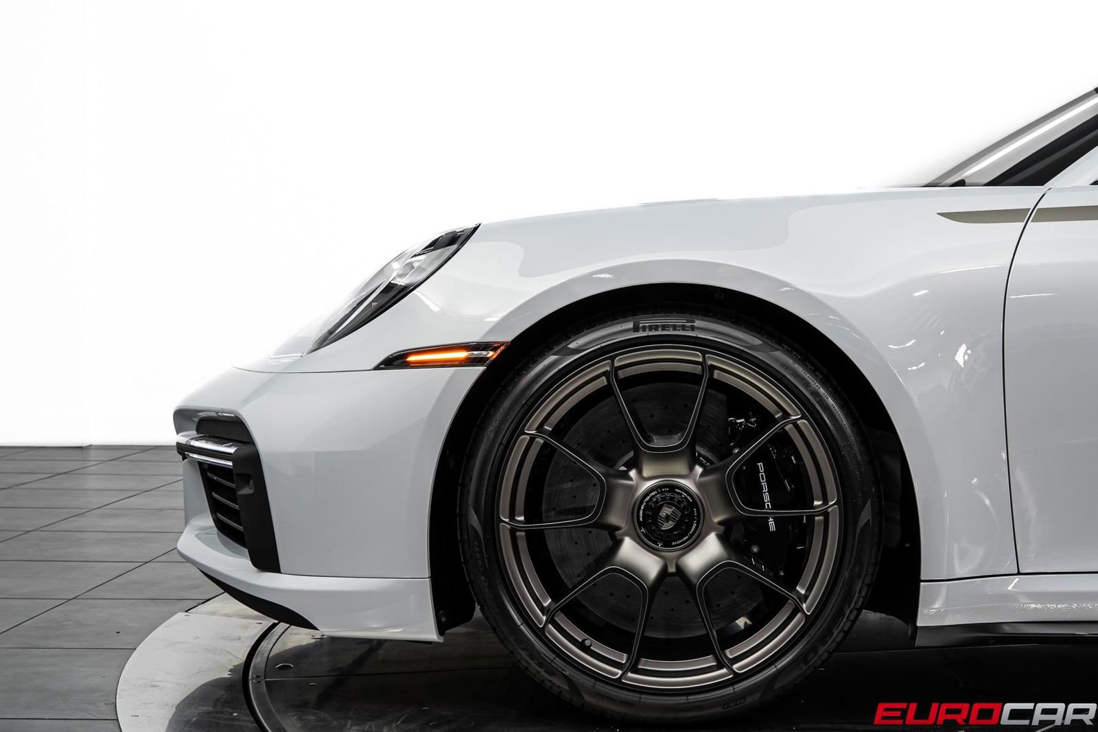 Used 2025 Porsche 911 Turbo S AWD/4WD image 15