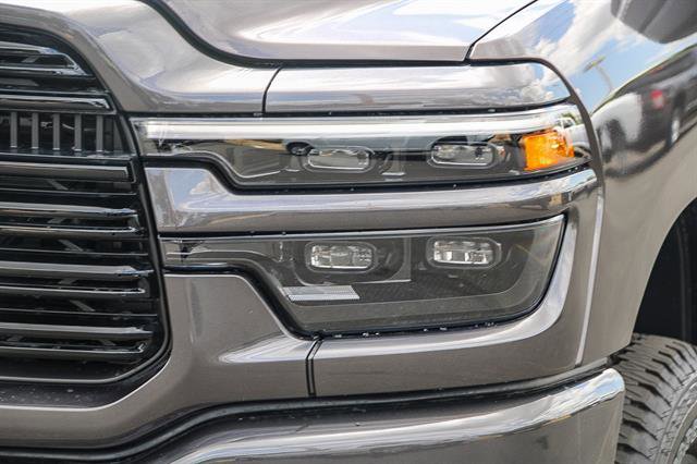 Used 2025 RAM 2500 Laramie w/ Night Edition image 7