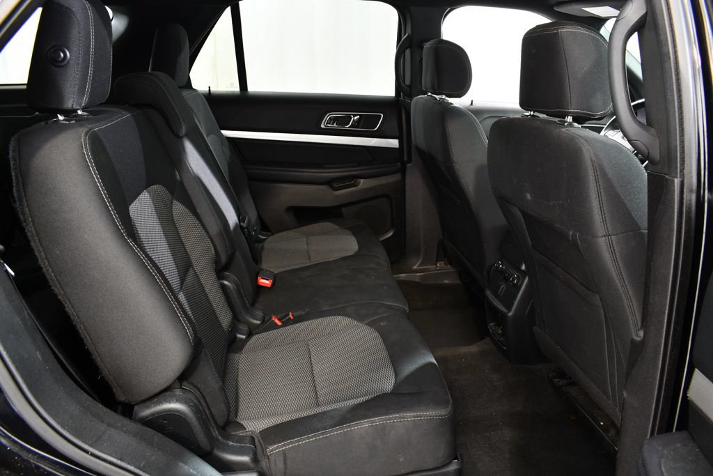Used 2017 Ford Explorer XLT AWD/4WD image 19