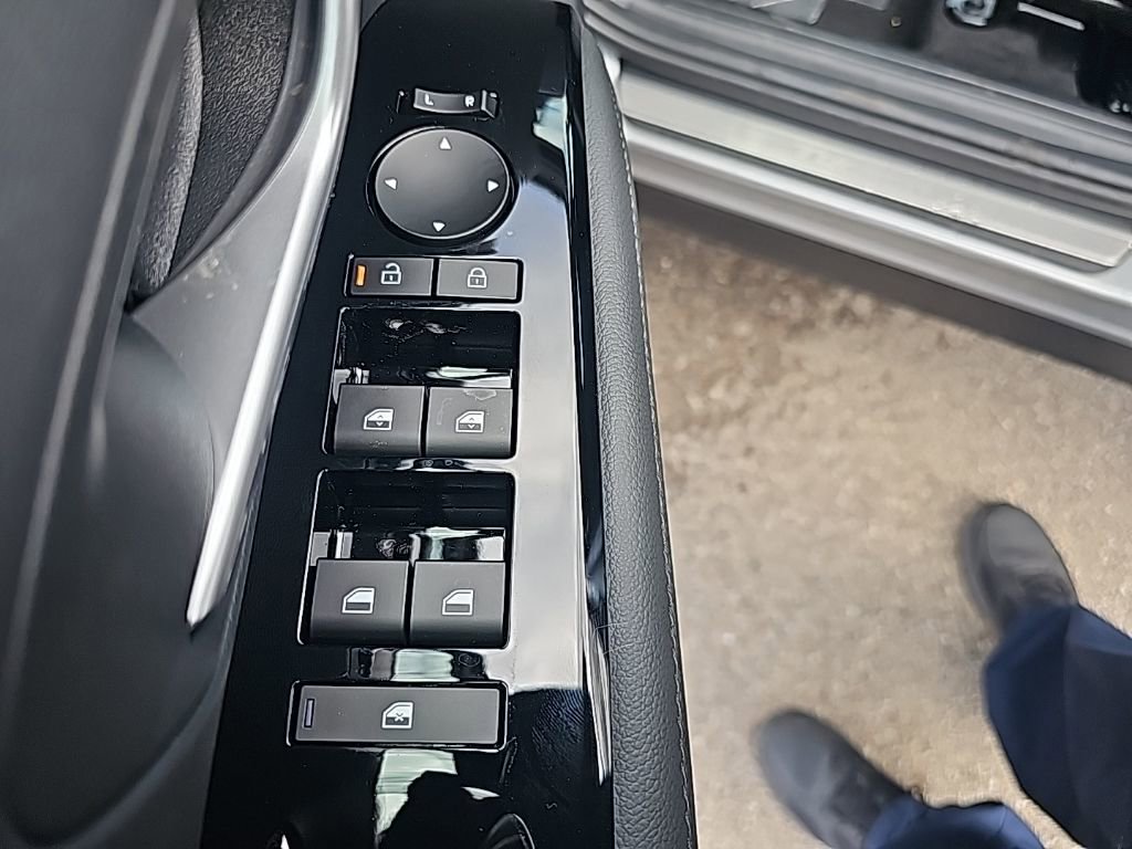 New 2026 Hyundai Tucson Limited AWD/4WD image 13