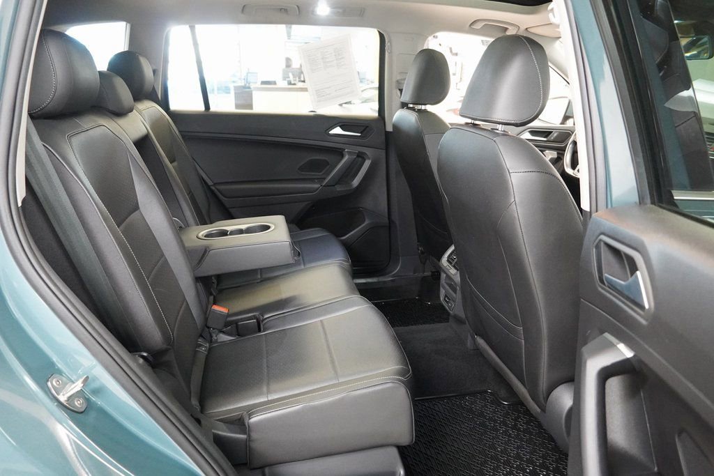 Used 2019 Volkswagen Tiguan S image 30