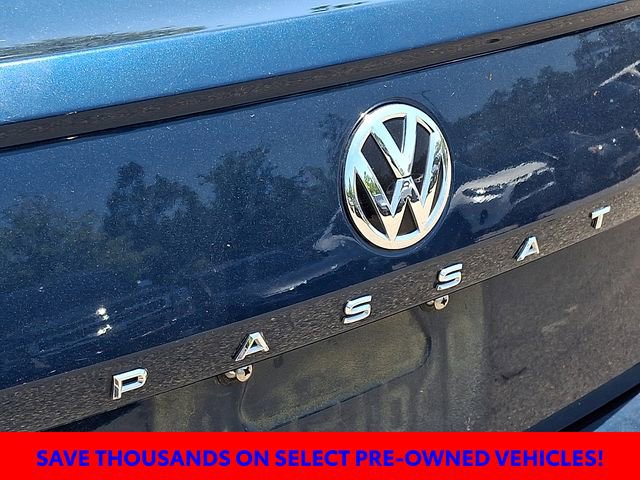 Used 2020 Volkswagen Passat 2.0T SE FWD image 25