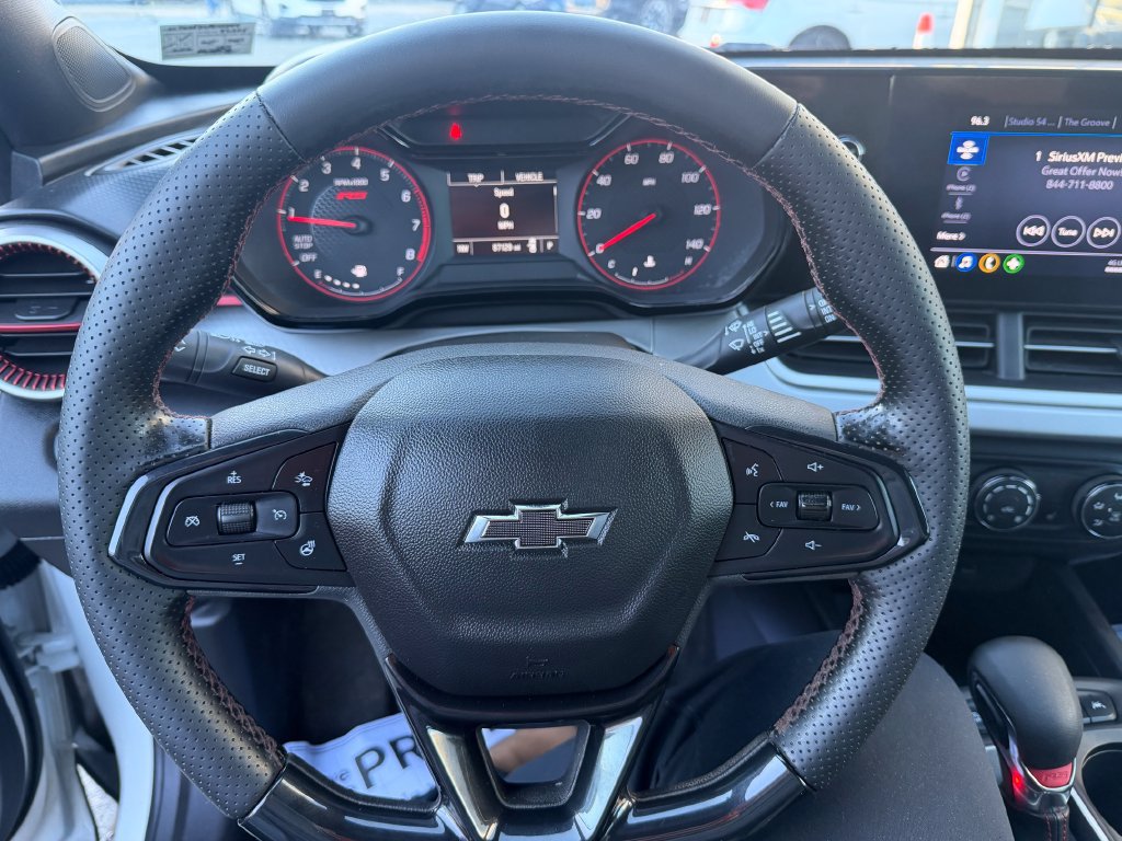 Used 2024 Chevrolet Trax RS w/ Driver Confidence Package FWD image 15