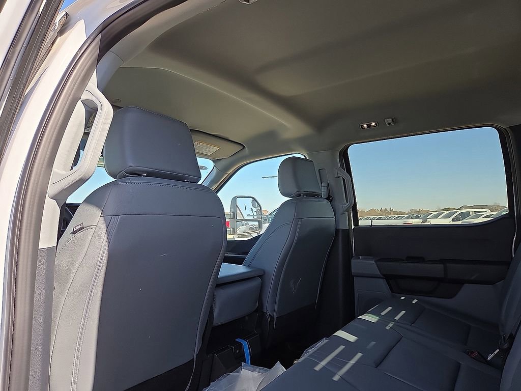 New 2026 Ford F350 XL w/ XL Chrome Package image 13