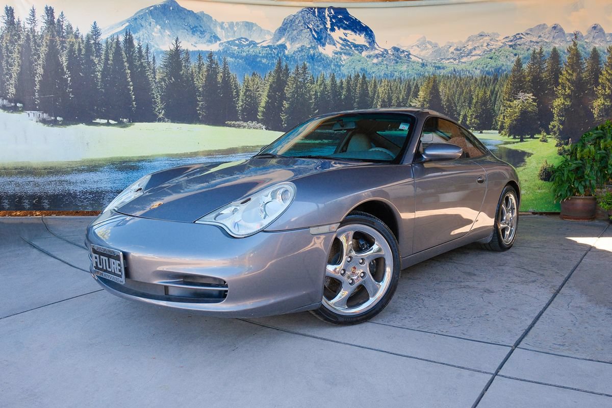 Used 2004 Porsche 911 Carrera RWD image 1