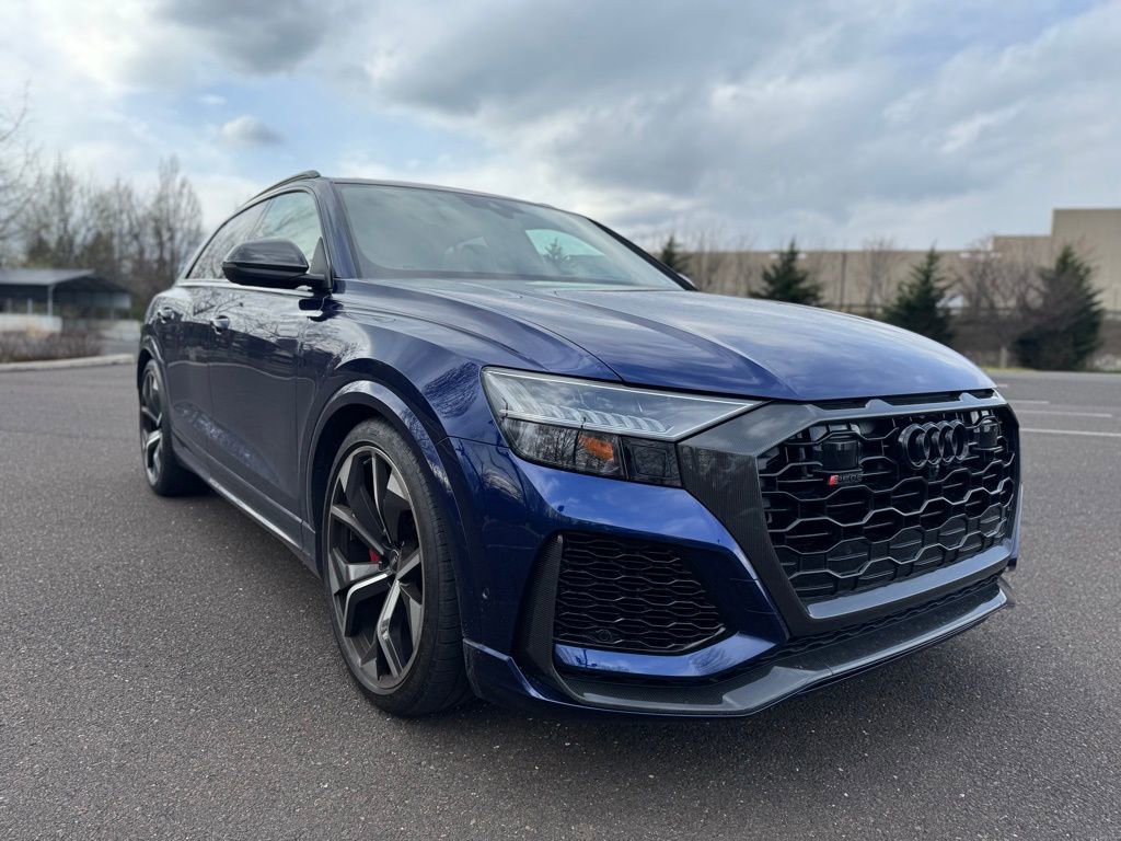 Used 2021 Audi RS Q8 w/ Carbon Optic Package image 8