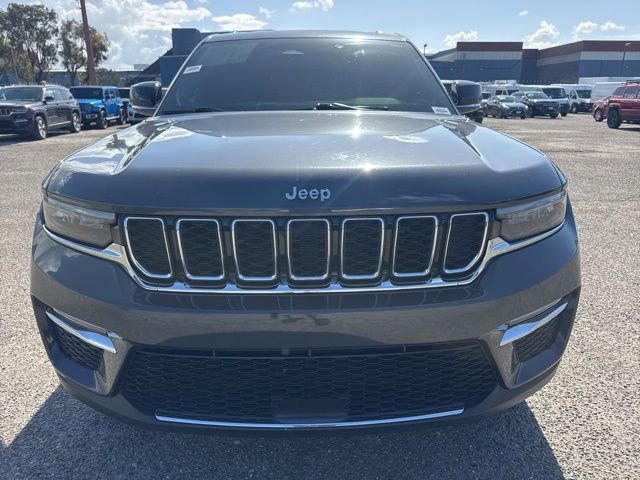 Used 2022 Jeep Grand Cherokee Limited AWD/4WD image 2