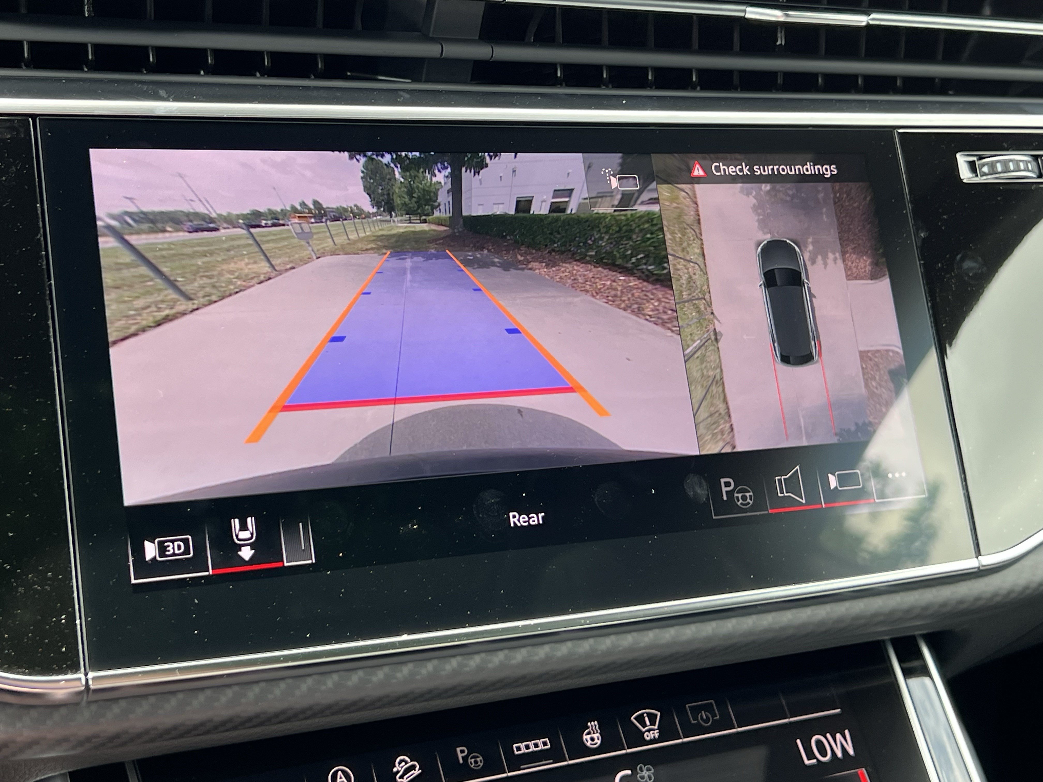 New 2026 Audi SQ8 Prestige AWD/4WD image 28