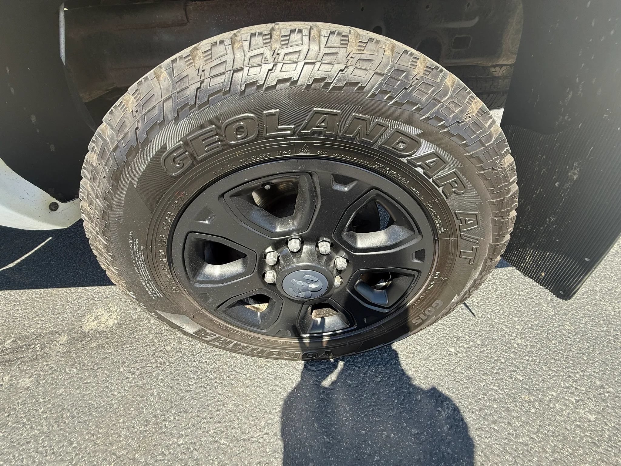 Used 2017 RAM 2500 Big Horn w/ Sport Appearance Group AWD/4WD image 17
