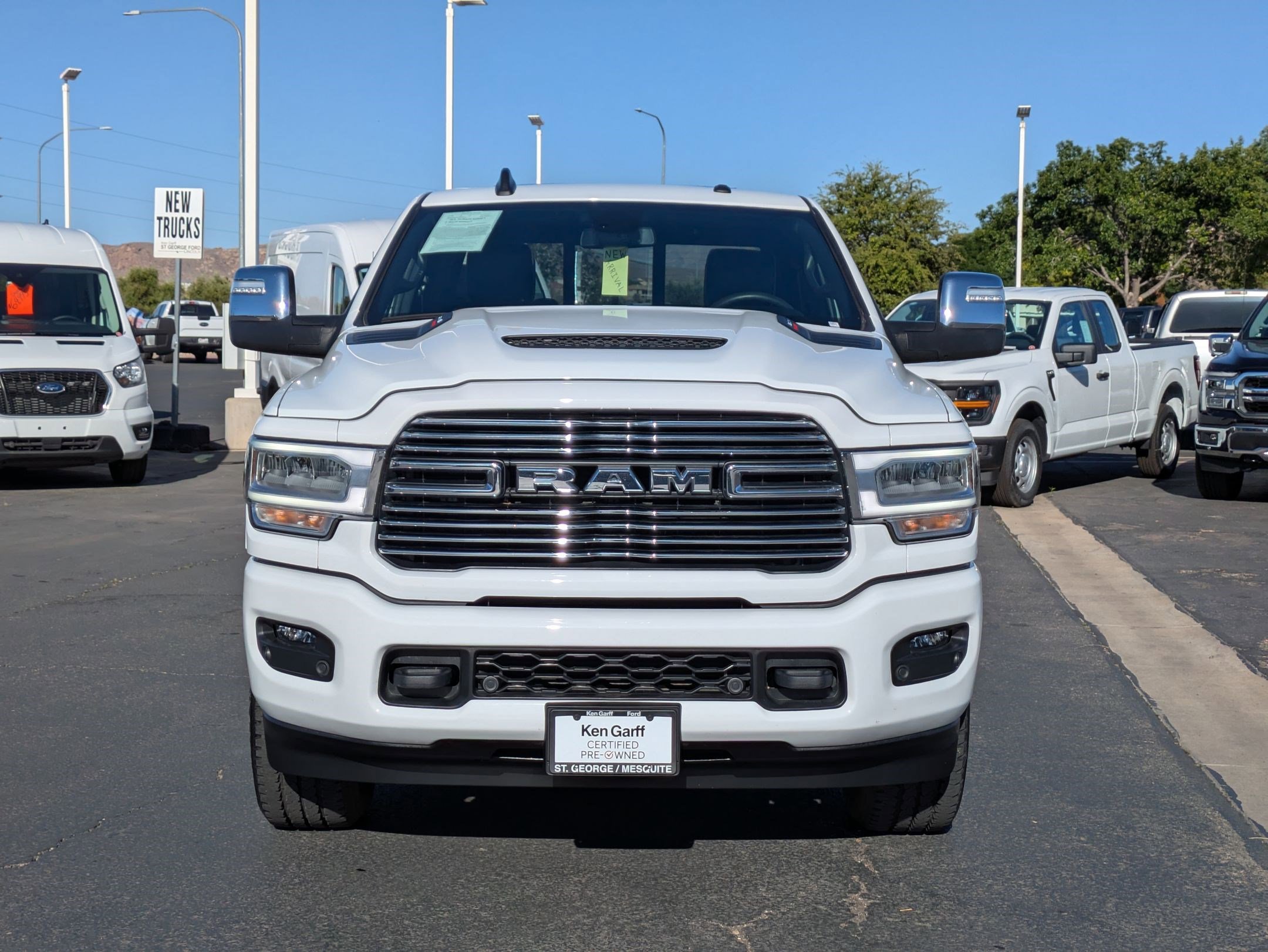 Used 2024 RAM 3500 Laramie w/ Sport Appearance Package AWD/4WD image 9