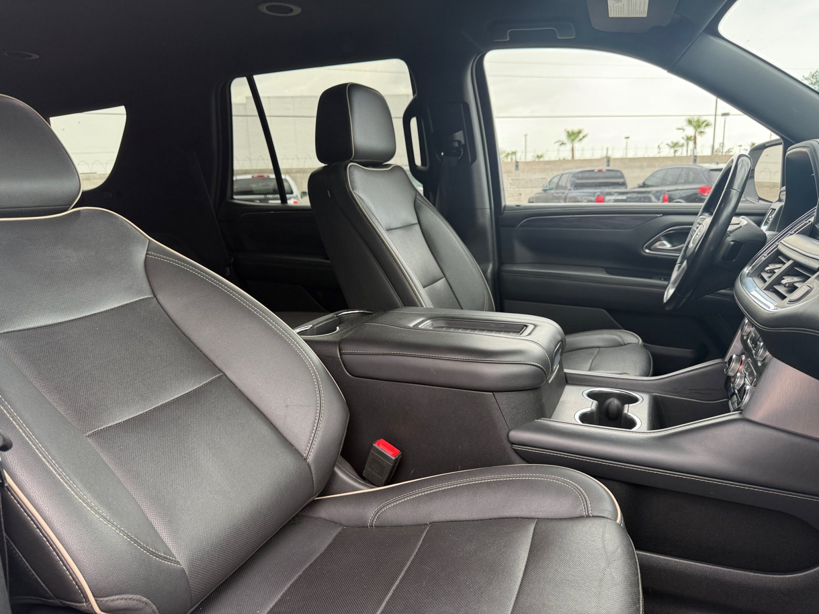 Used 2018 GMC Yukon Denali AWD/4WD image 32