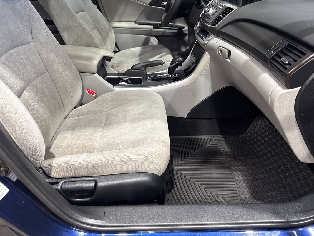 Used 2014 Honda Accord EX image 75