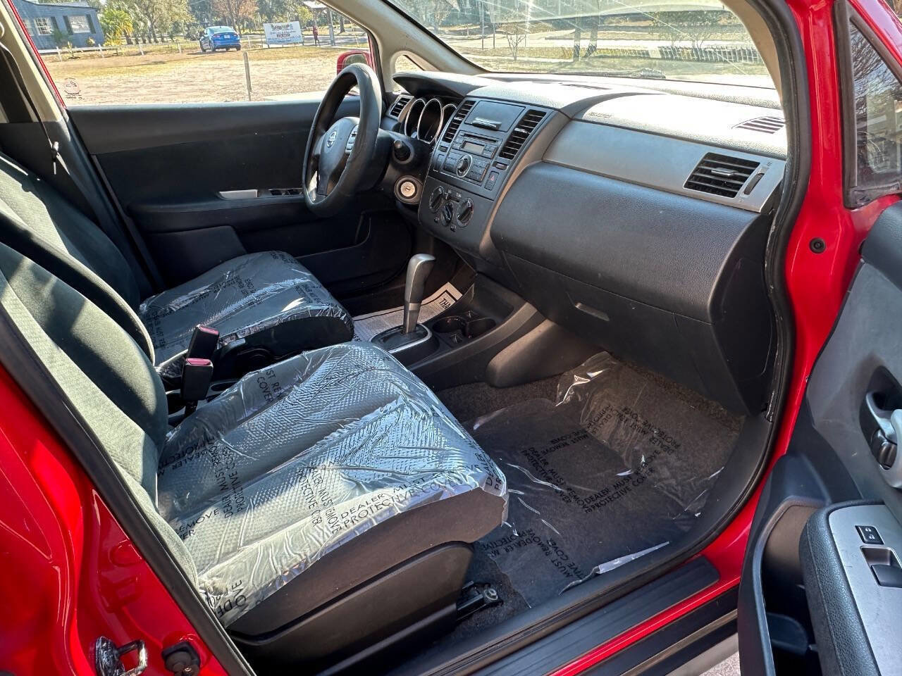 Used 2012 Nissan Versa 1.8 S w/ Plus Pkg image 9