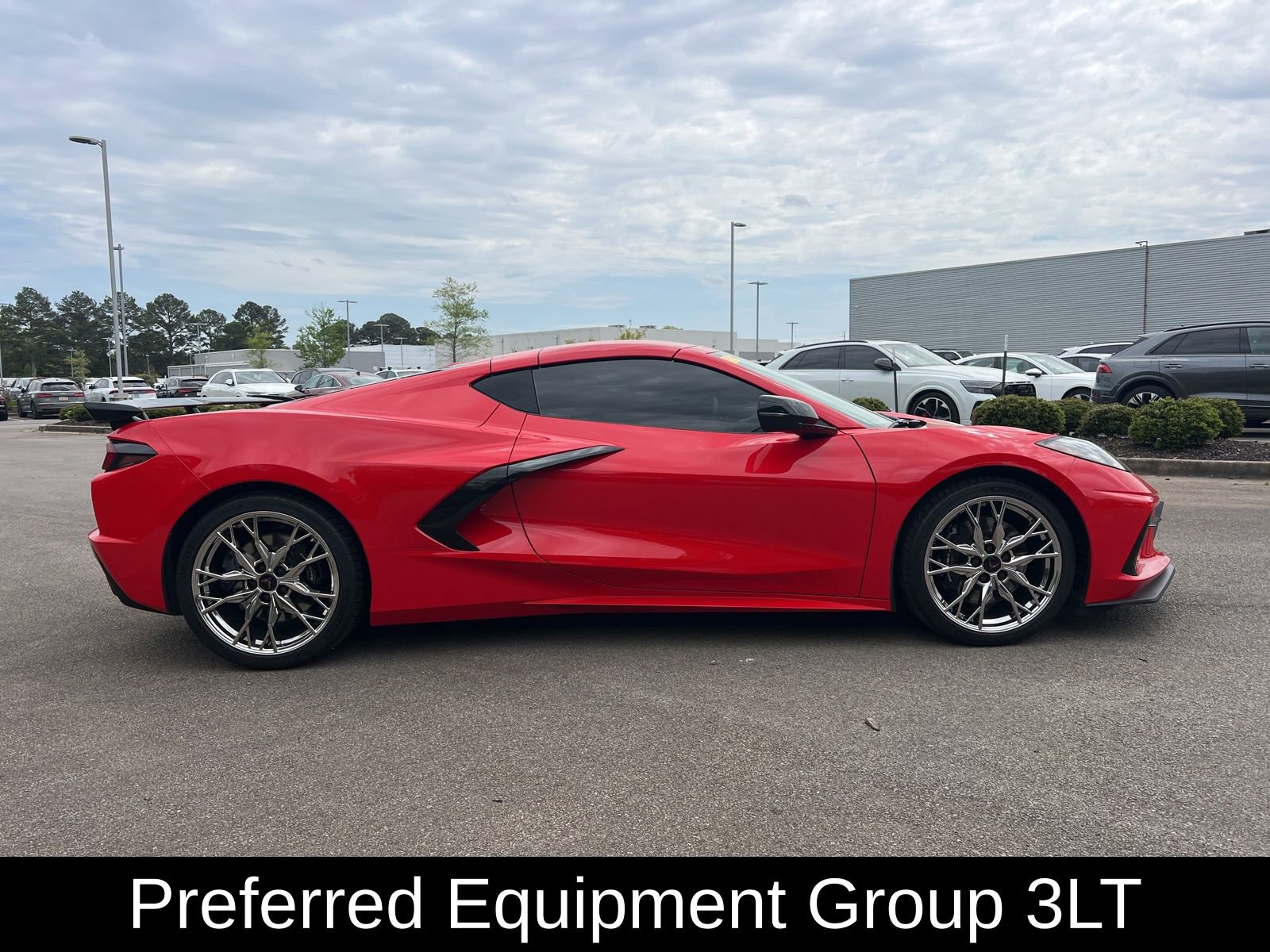 Used 2025 Chevrolet Corvette Stingray Premium Cpe w/ Z51 Performance Package image 4