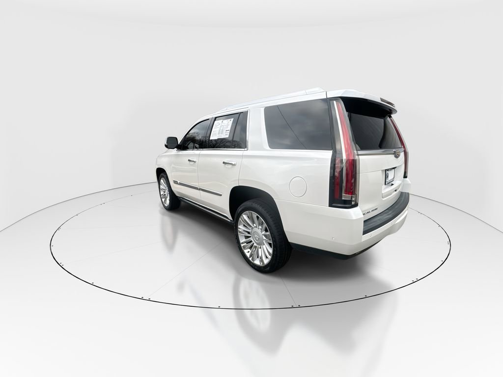 Used 2020 Cadillac Escalade Platinum image 6