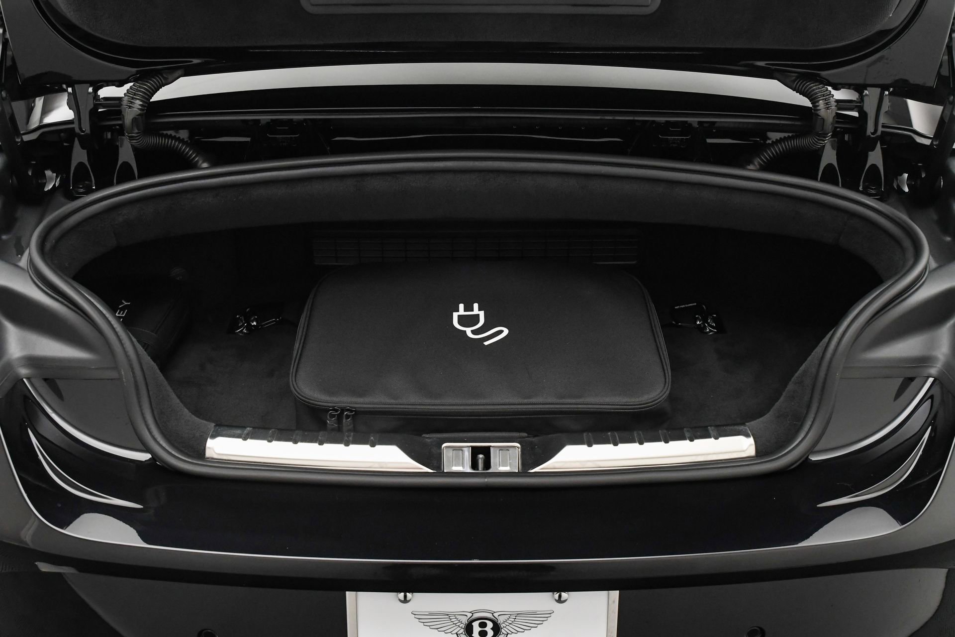New 2025 Bentley Continental GTC image 11