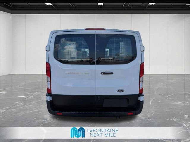 Used 2020 Ford Transit 150 Low Roof RWD image 4