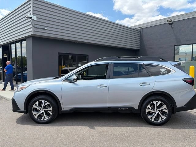 Used 2021 Subaru Outback Limited w/ Popular Package #2 AWD/4WD image 9