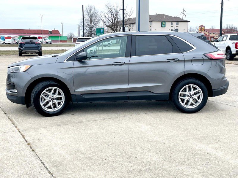 Used 2024 Ford Edge SEL w/ Convenience Package image 6