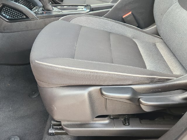 Used 2025 Chevrolet TrailBlazer LT FWD image 23