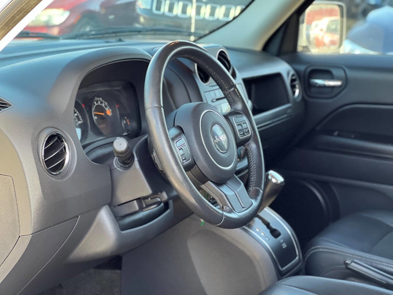Used 2016 Jeep Patriot Sport w/ Power Value Group FWD image 13